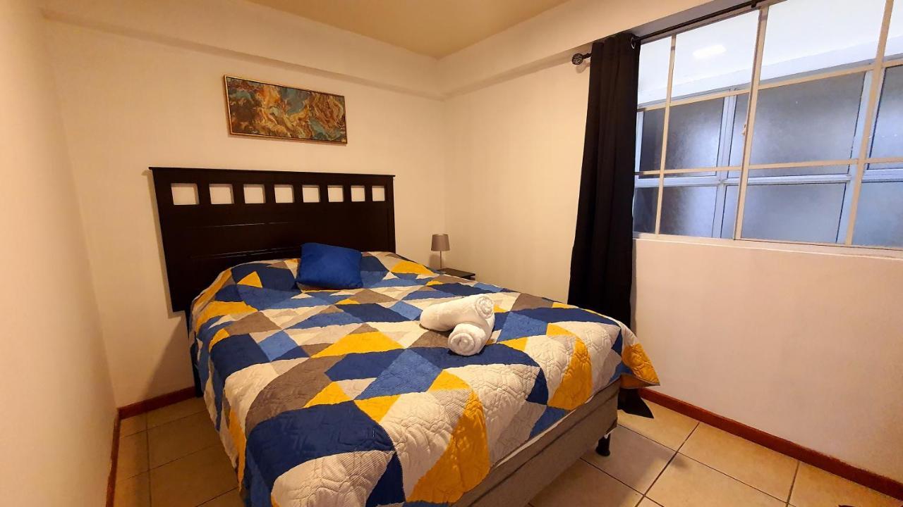 Appartement San Benito Flats Wifi 50Mg - 4 Huespedes - Parqueos à San Salvador Extérieur photo