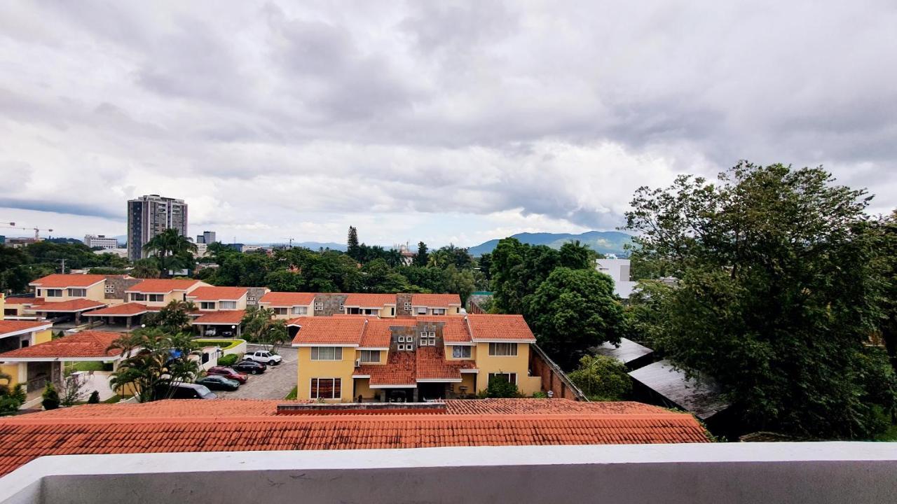 Appartement San Benito Flats Wifi 50Mg - 4 Huespedes - Parqueos à San Salvador Extérieur photo